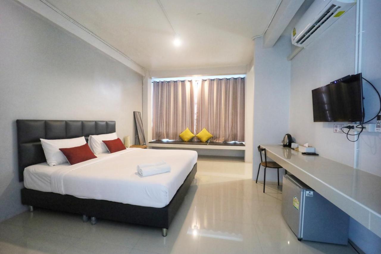 Pugdee Hotel Lang Suan エクステリア 写真
